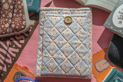 Quilted Ladybug Embroidered Book/Kindle Sleeve: Book Sleeve